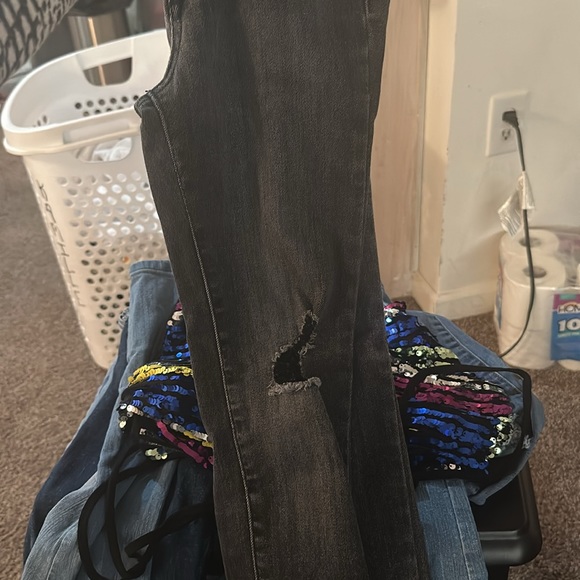 Old navy girls dark grey distressed jeans size 10 - Picture 3 of 4